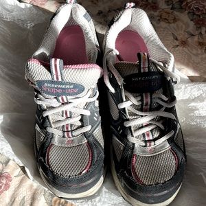 Size 9 womens Shape Up SKETCHERS in hot pink and grey & blue/silver #lot0021